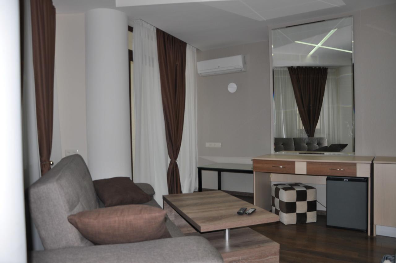 All Seasons Hotel On Freedom Square Tbilisi Exteriér fotografie