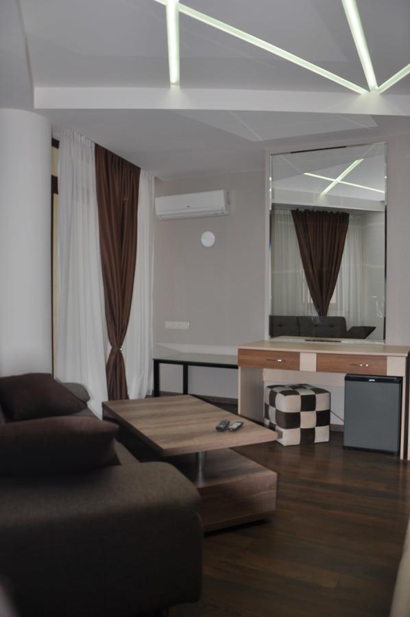 All Seasons Hotel On Freedom Square Tbilisi Exteriér fotografie